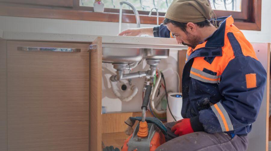 Local expert plumbing services in Vandalia, MI